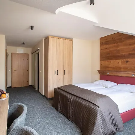 Neue Post 4* Zell am See
