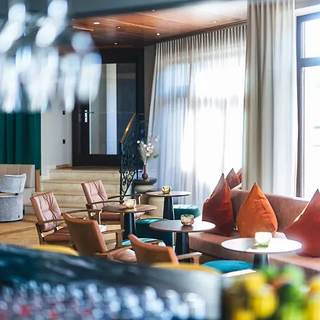 Neue Post 4* Zell am See