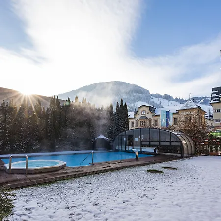 Upside Down Town Neue Post 4*