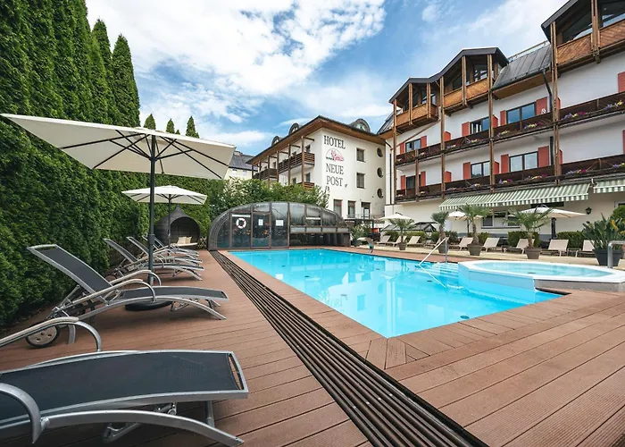 Upside Down Town Neue Post 4*