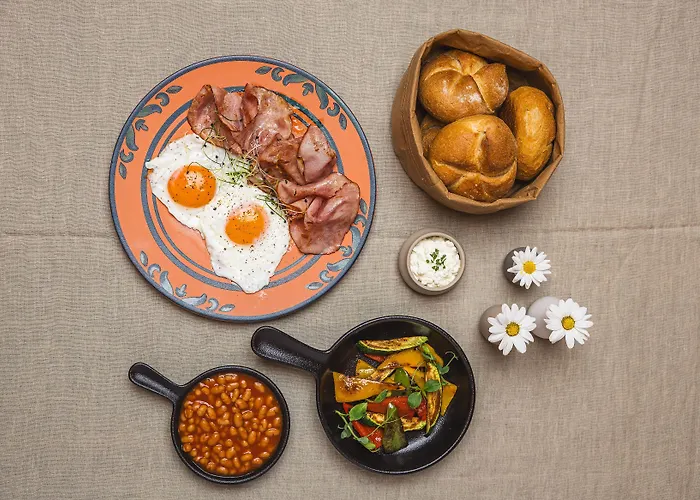 Upside Down Town Neue Post زيل أم سي