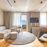 Hotel Upside Down Town Neue Post