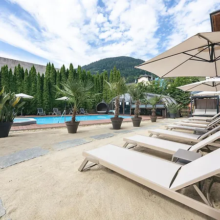 Upside Down Town Neue Post 4* Zell am See